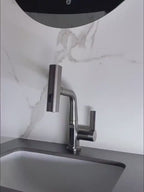 Grifo Inteligente con Pantalla Digital